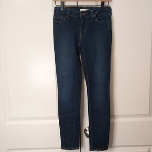 Levi Skinny 711 Jeans